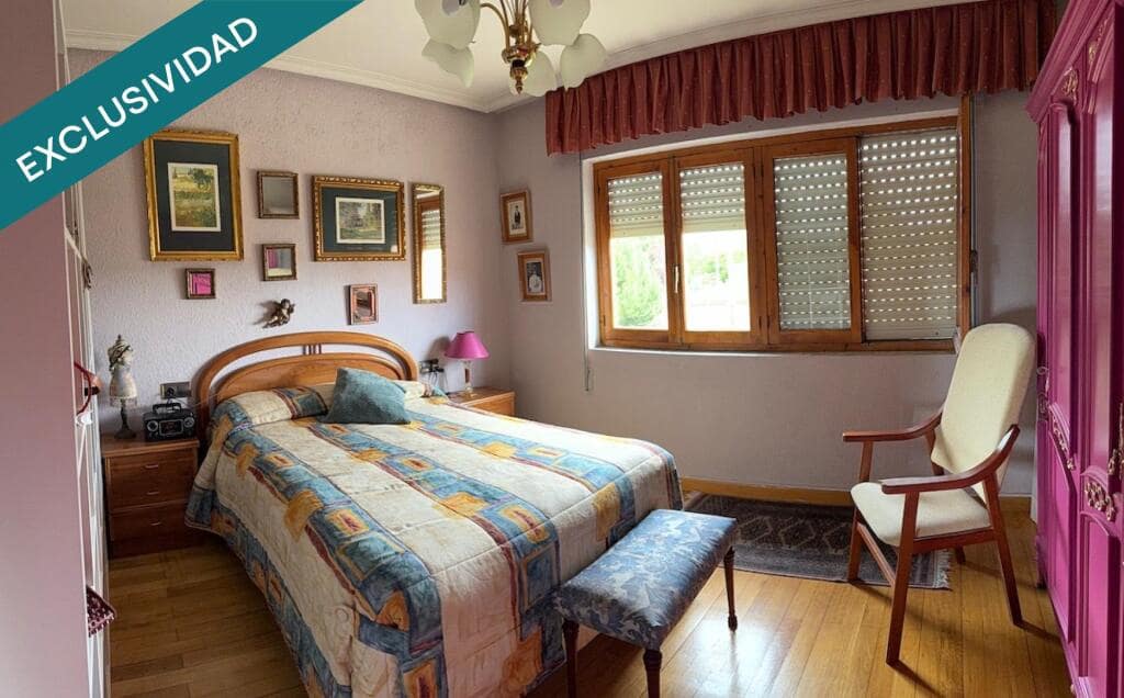 5 soveværelse Villa til salg i Sariegos med garage - € 310.000 (Ref: 9174227)