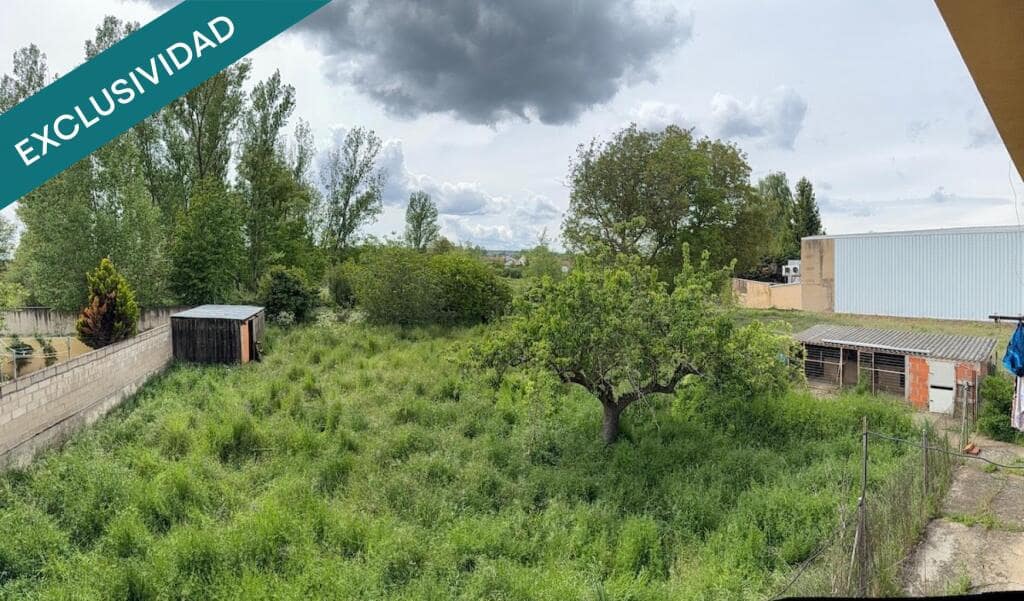 5 soveværelse Villa til salg i Sariegos med garage - € 310.000 (Ref: 9174227)