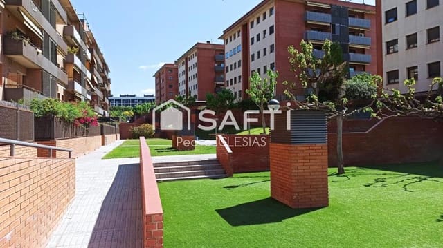 4 soveværelse Lejlighed til salg i Sant Feliu de Llobregat med swimmingpool - € 670.000 (Ref: 9174231)