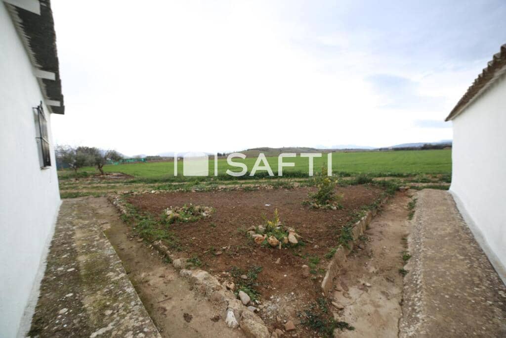 4 slaapkamer Finca/Landhuis te koop in Ronda - € 300.000 (Ref: 9174241)