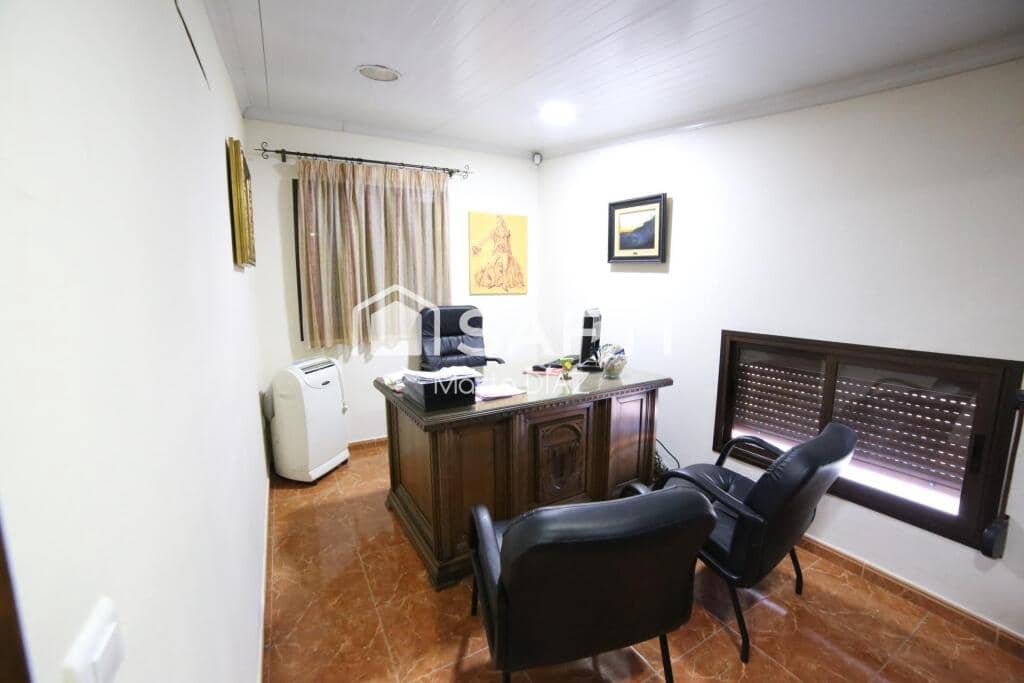 Erhverv til salg i Ronda med garage - € 590.000 (Ref: 9174246)