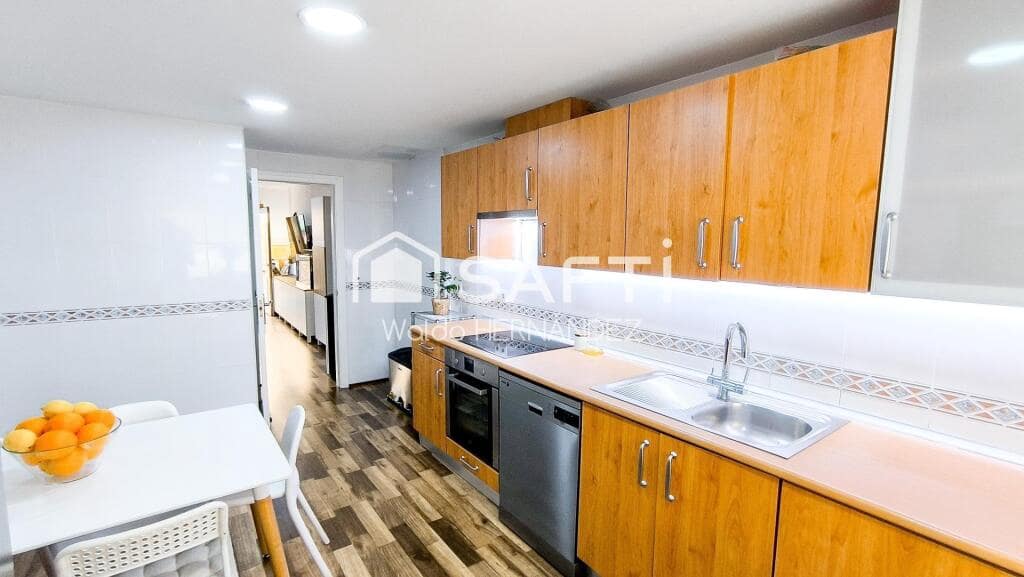 4 sovrum Radhus till salu i Murcia stad med garage - 279 500 € (Ref: 9174281)