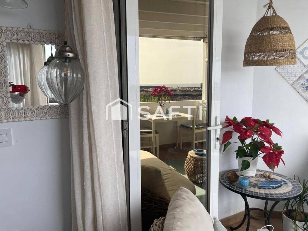 1 slaapkamer Appartement te koop in Costa Teguise - € 270.000 (Ref: 9174286)