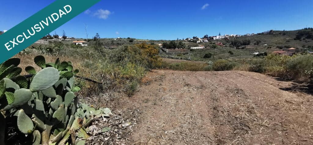 Grunde uden byggetilladelser til salg i Las Palmas de Gran Canaria - € 69.000 (Ref: 9174296)