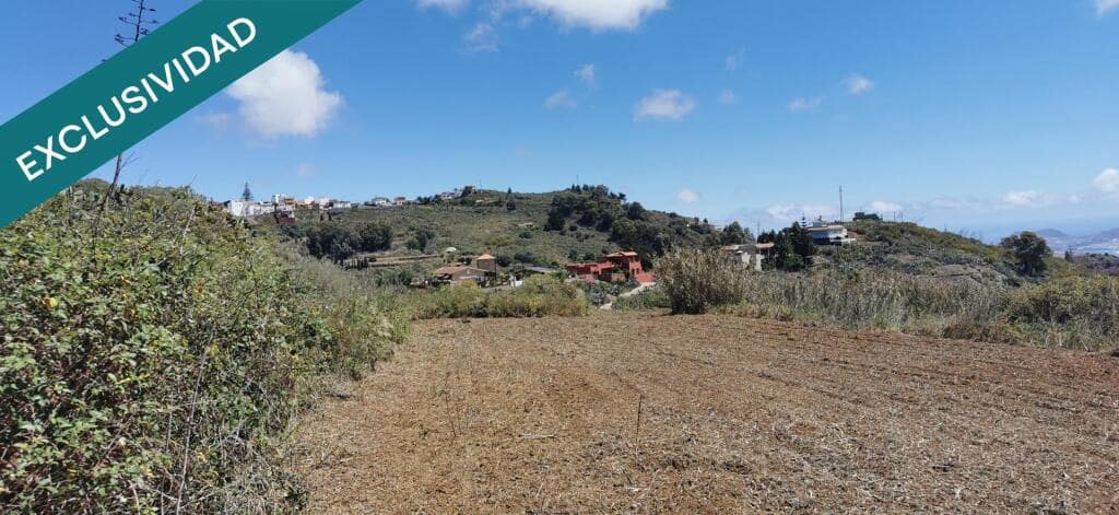 Grunde uden byggetilladelser til salg i Las Palmas de Gran Canaria - € 69.000 (Ref: 9174296)