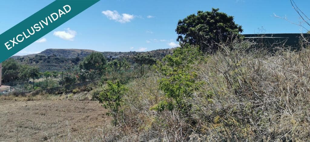 Grunde uden byggetilladelser til salg i Las Palmas de Gran Canaria - € 69.000 (Ref: 9174296)