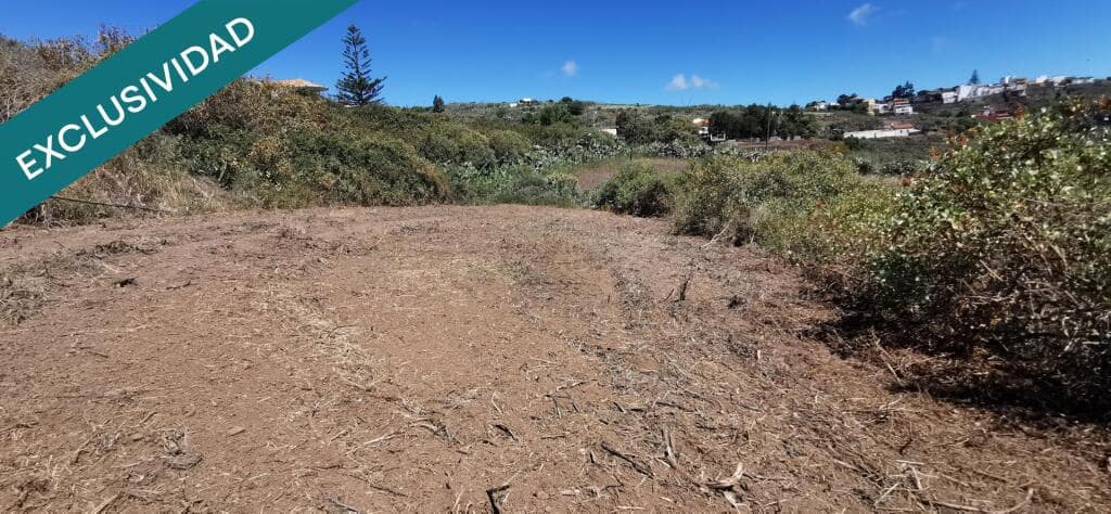 Grunde uden byggetilladelser til salg i Las Palmas de Gran Canaria - € 69.000 (Ref: 9174296)