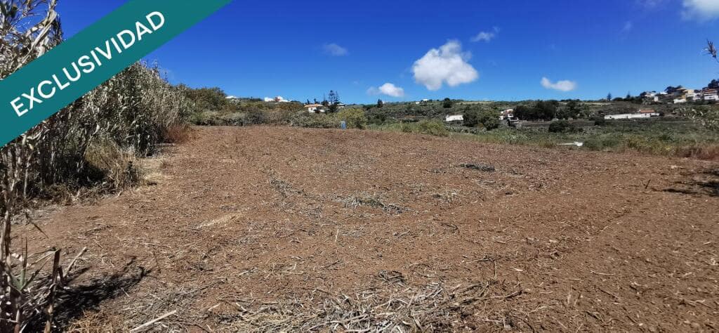 Grunde uden byggetilladelser til salg i Las Palmas de Gran Canaria - € 69.000 (Ref: 9174296)