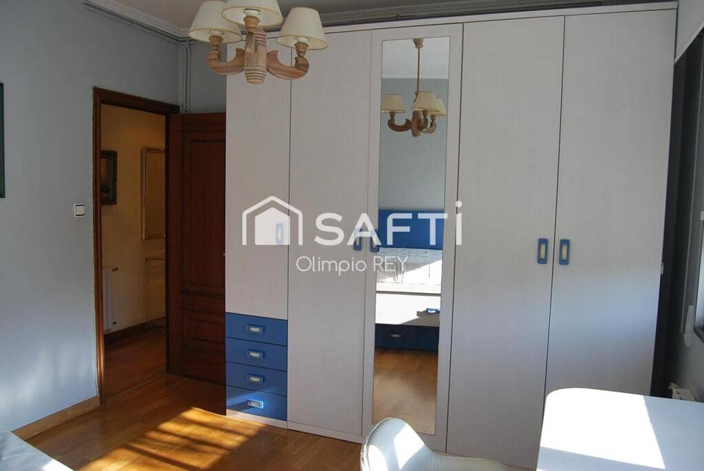 3 chambre Appartement à vendre à Pontevedra ville - 250 000 € (Ref: 9174305)