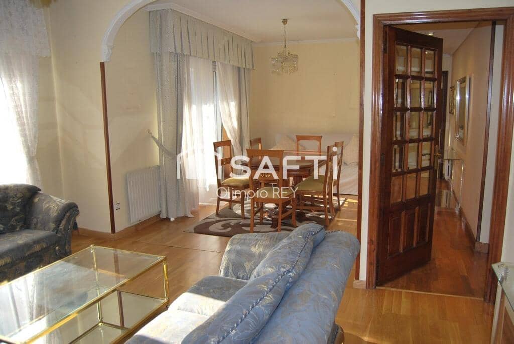 3 chambre Appartement à vendre à Pontevedra ville - 250 000 € (Ref: 9174305)