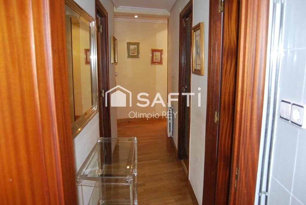 3 chambre Appartement à vendre à Pontevedra ville - 250 000 € (Ref: 9174305)