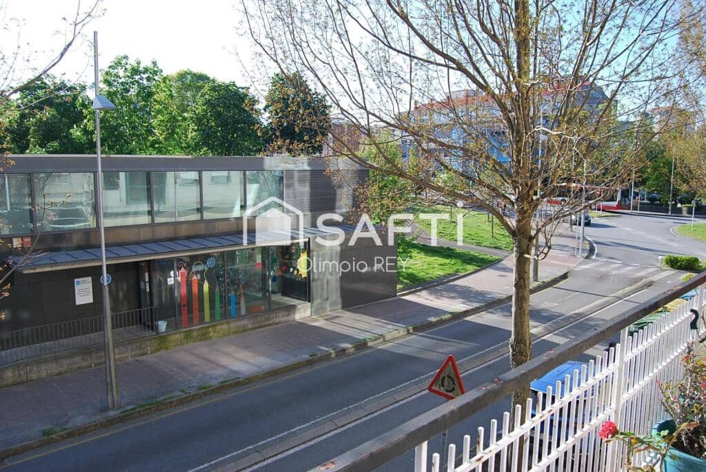 3 chambre Appartement à vendre à Pontevedra ville - 250 000 € (Ref: 9174305)