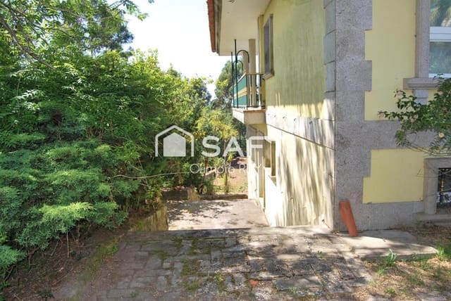 7 makuuhuone Huvila myytävänä paikassa Vilagarcía de Arousa - 590 000 € (Ref: 9174310)