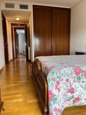 3 bedroom Apartment for sale in Logroño with pool garage - € 340,000 (Ref: 9174314)