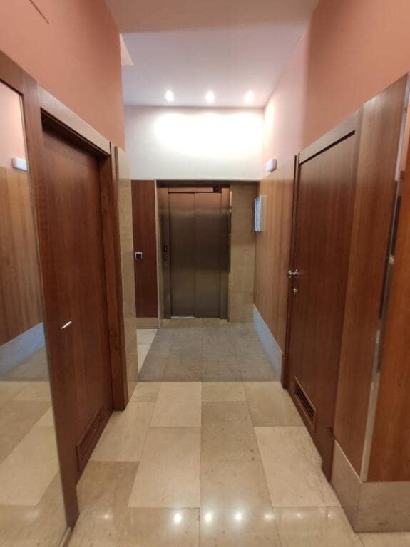 5 soveværelse Lejlighed til salg i Valladolid by med garage - € 850.000 (Ref: 9174318)