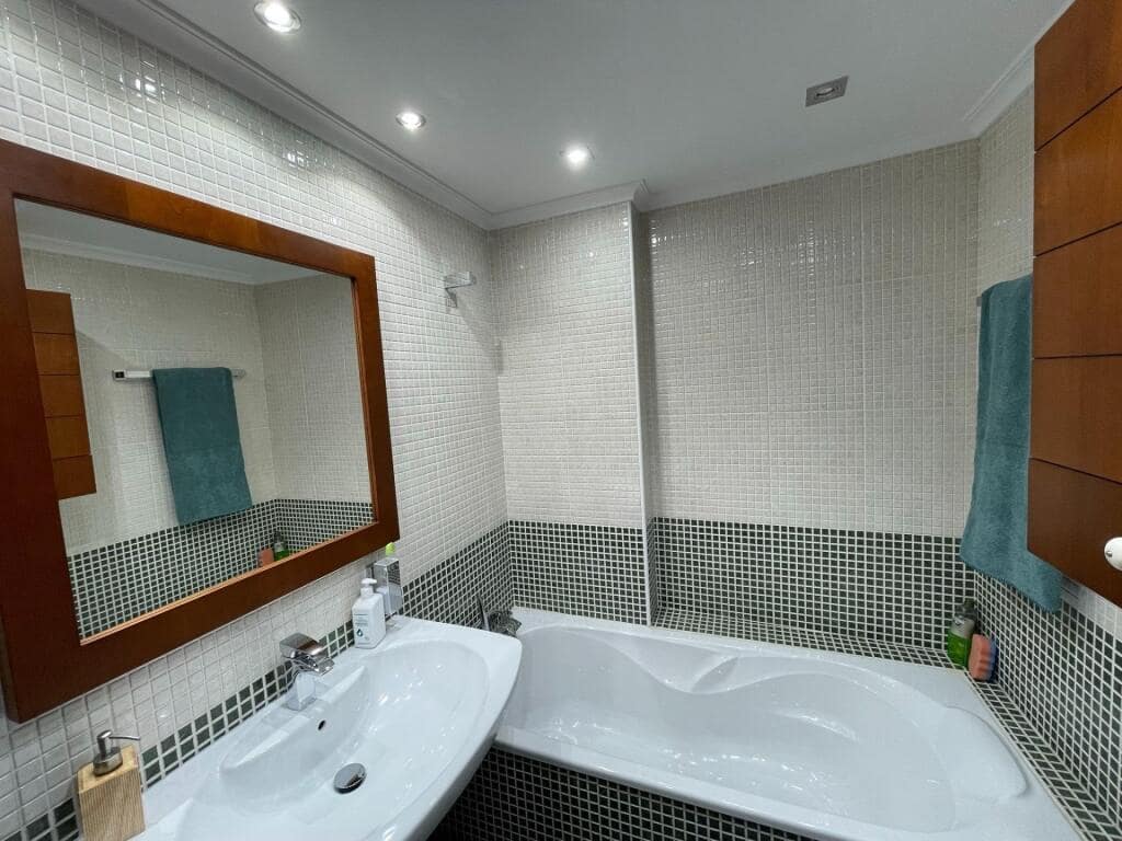 5 soveværelse Lejlighed til salg i Valladolid by med garage - € 850.000 (Ref: 9174318)