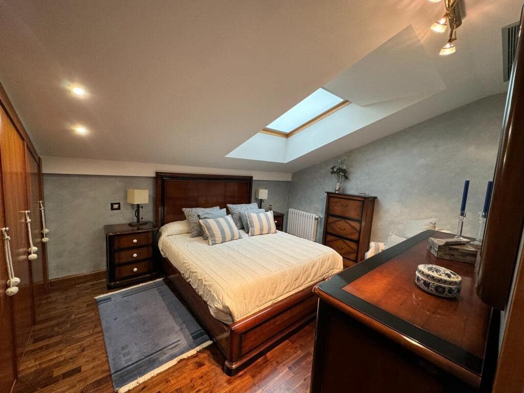 5 soveværelse Lejlighed til salg i Valladolid by med garage - € 850.000 (Ref: 9174318)