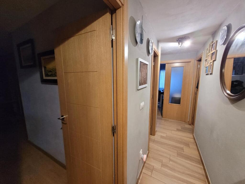 3 soveværelse Lejlighed til salg i Santovenia de Pisuerga med garage - € 176.000 (Ref: 9174320)