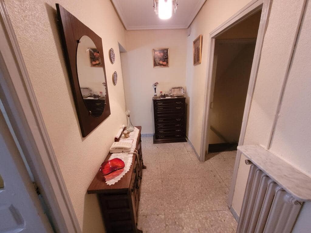 3 soverom Villa til salgs i Cuellar - € 77 000 (Ref: 9174321)