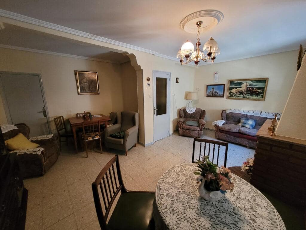 3 soverom Villa til salgs i Cuellar - € 77 000 (Ref: 9174321)