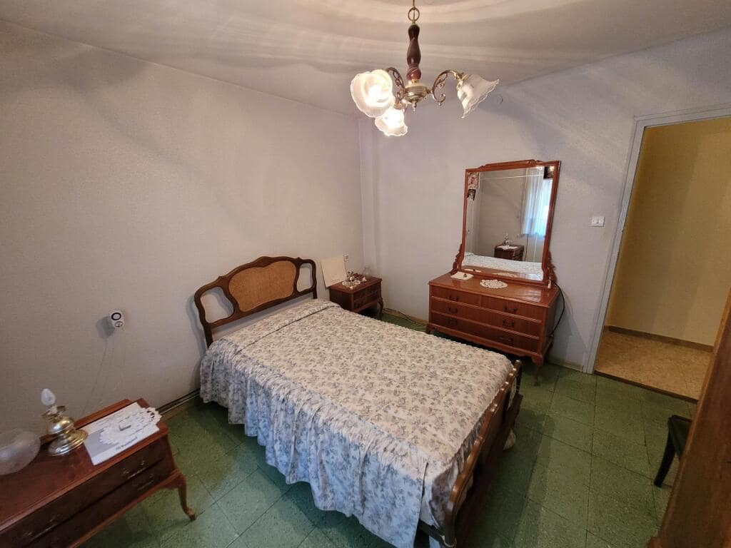 3 soverom Villa til salgs i Cuellar - € 77 000 (Ref: 9174321)