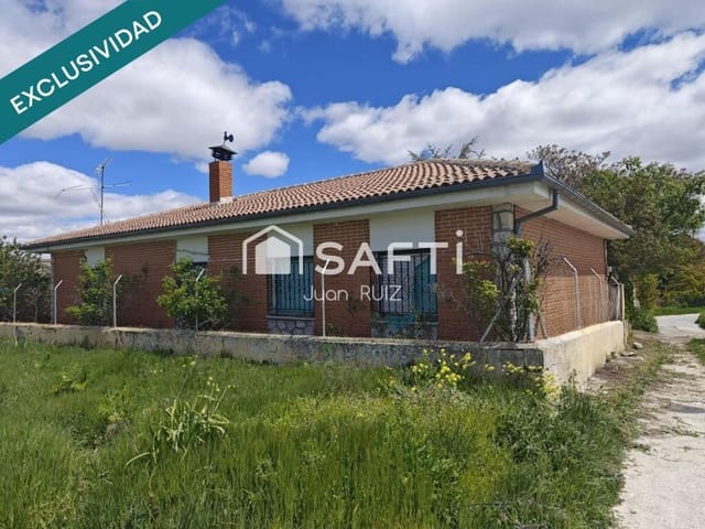 4 soverom Villa til salgs i Calabazas de Fuentidueña med garasje - € 85 000 (Ref: 9174324)