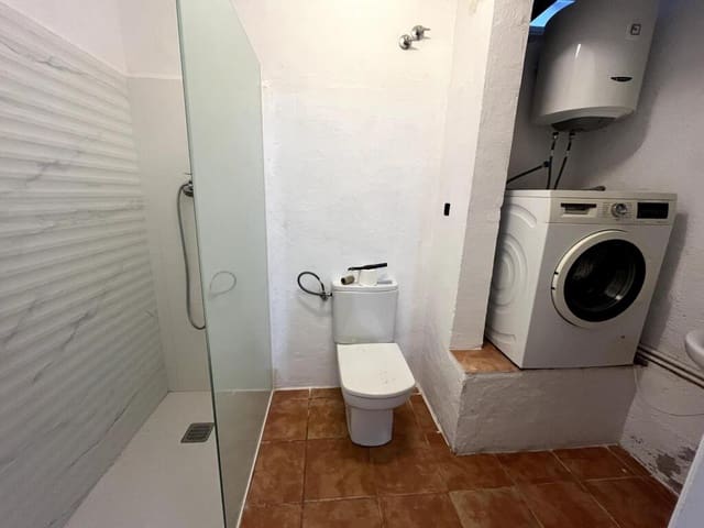 6 soverom Villa til salgs i Roda de Barà - € 260 000 (Ref: 9174336)