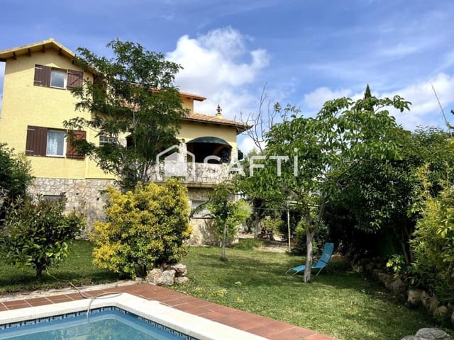 6 soveværelse Finca/Landehus til salg i La Bisbal del Penedès med swimmingpool garage - € 365.000 (Ref: 9174337)