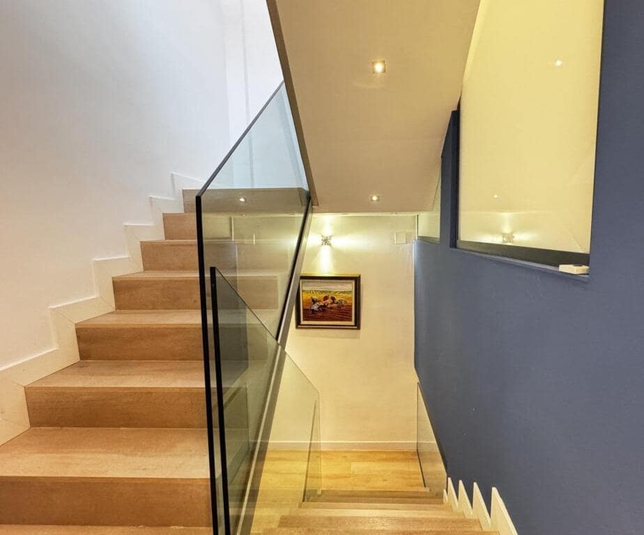 10 soverom Villa til salgs i Cubelles med svømmebasseng garasje - € 835 000 (Ref: 9174338)