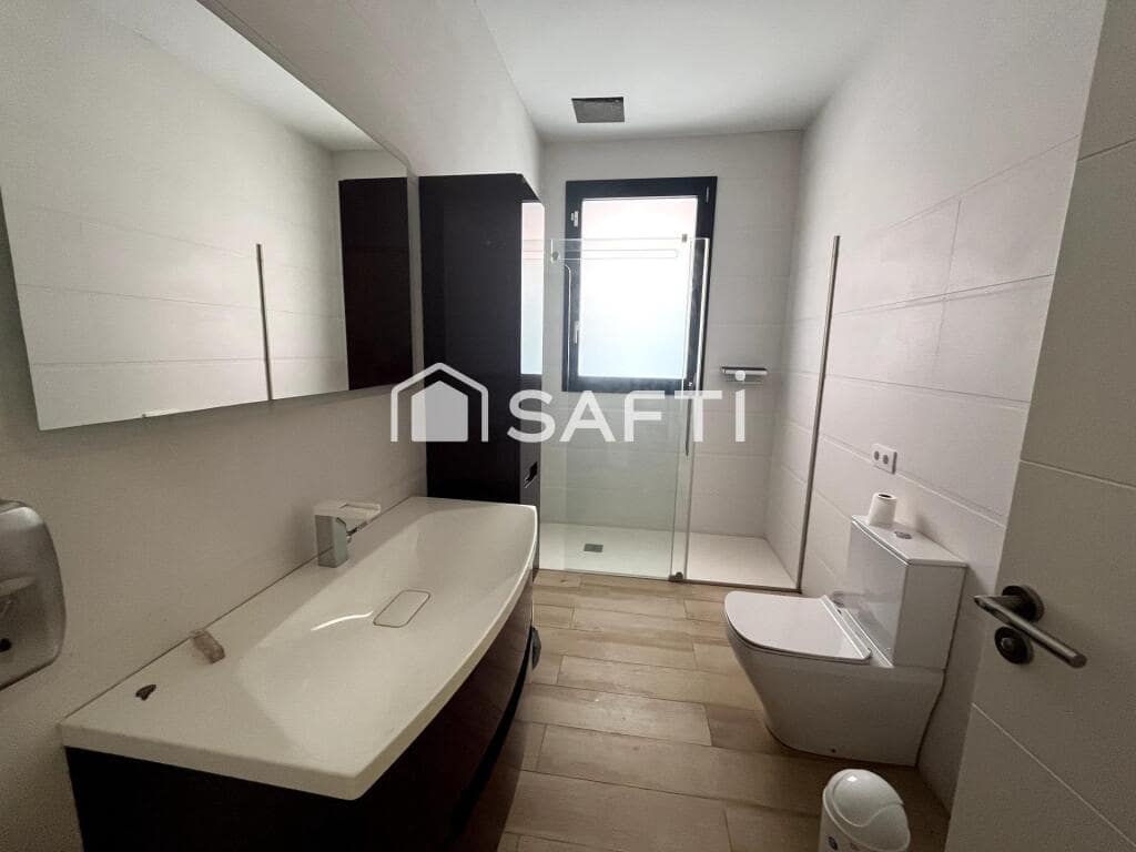 10 soverom Villa til salgs i Cubelles med svømmebasseng garasje - € 835 000 (Ref: 9174338)