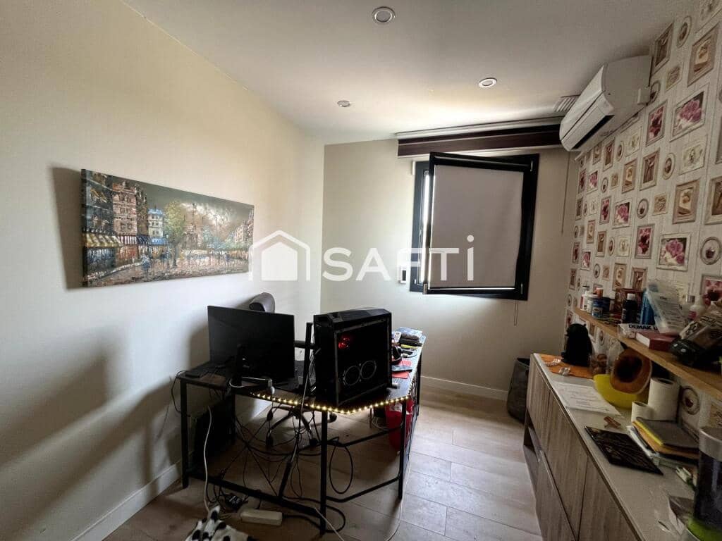 10 soverom Villa til salgs i Cubelles med svømmebasseng garasje - € 835 000 (Ref: 9174338)