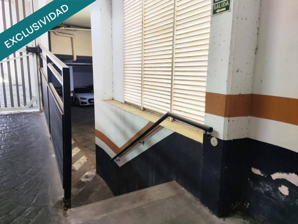 Garaż na sprzedaż w Miasto Walencja - 20 000 € (Ref: 9174343)