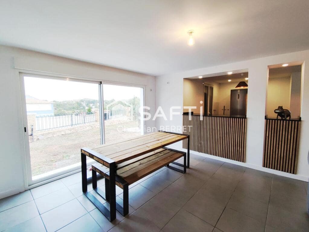 3 soveværelse Villa til salg i Turis med swimmingpool - € 285.000 (Ref: 9174345)