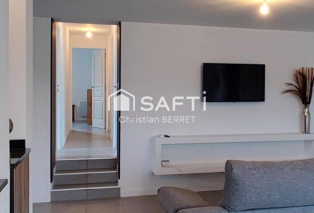 3 soveværelse Villa til salg i Turis med swimmingpool - € 285.000 (Ref: 9174345)