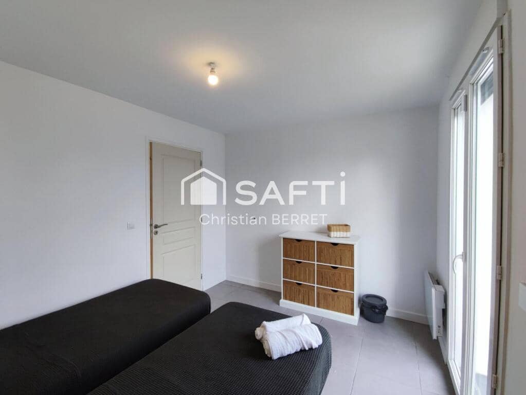 3 soveværelse Villa til salg i Turis med swimmingpool - € 285.000 (Ref: 9174345)