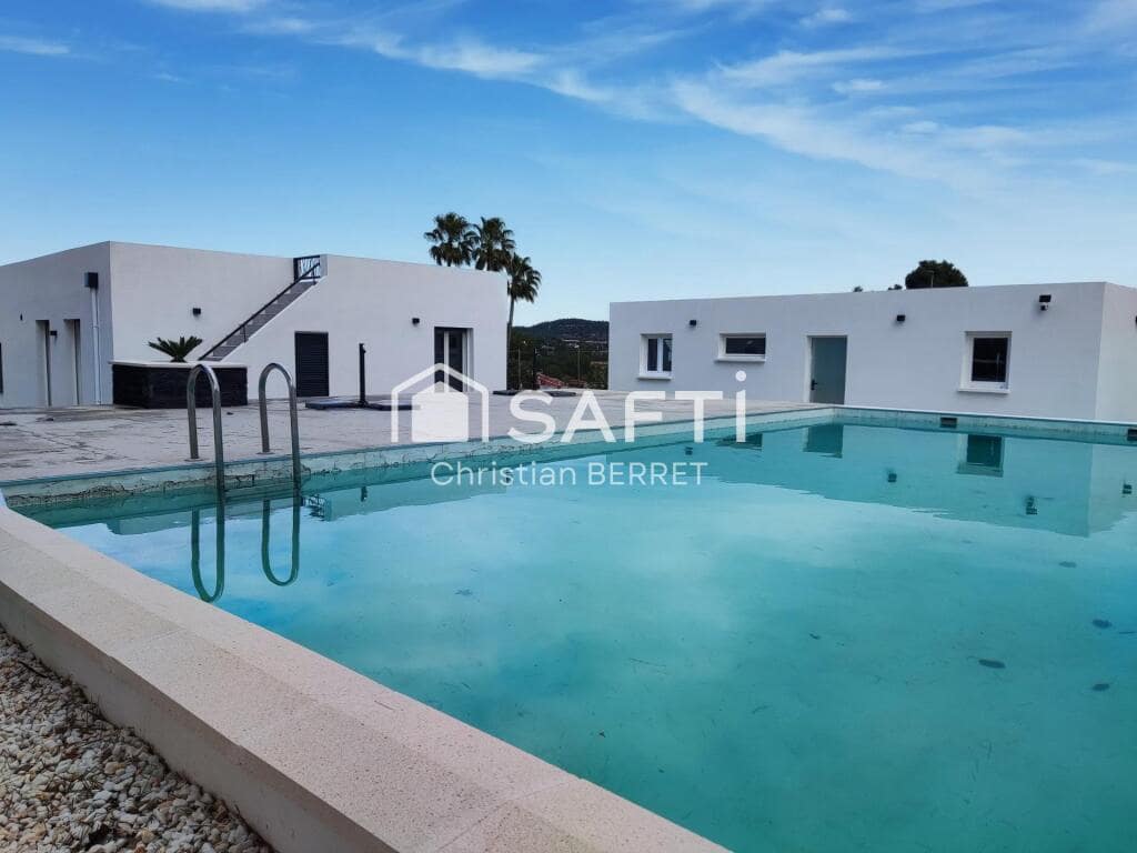 3 soveværelse Villa til salg i Turis med swimmingpool - € 285.000 (Ref: 9174345)