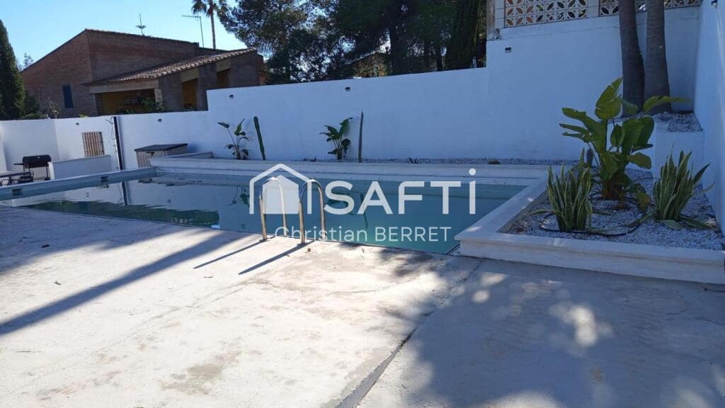 3 soveværelse Villa til salg i Turis med swimmingpool - € 285.000 (Ref: 9174345)