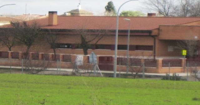 Building Plot for sale in Villamiel de Toledo - € 22,000 (Ref: 9174366)