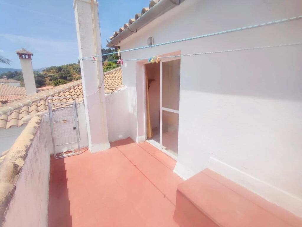 3 soveværelse Finca/Landehus til salg i Genalguacil med garage - € 99.000 (Ref: 9174373)