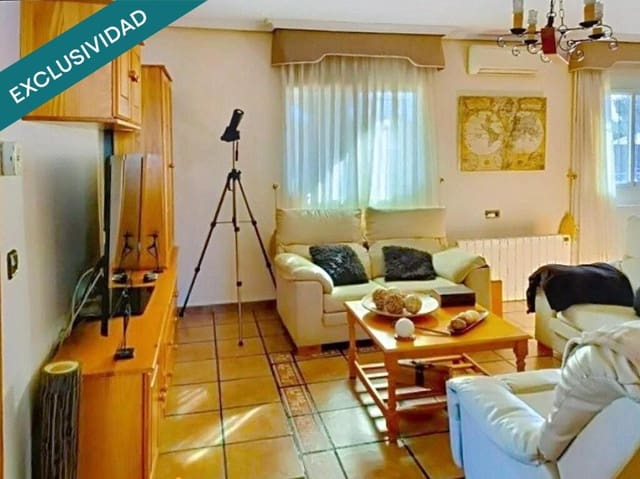 6 soverom Finca/Herregård til salgs i Chiva med svømmebasseng - € 298 000 (Ref: 9174377)