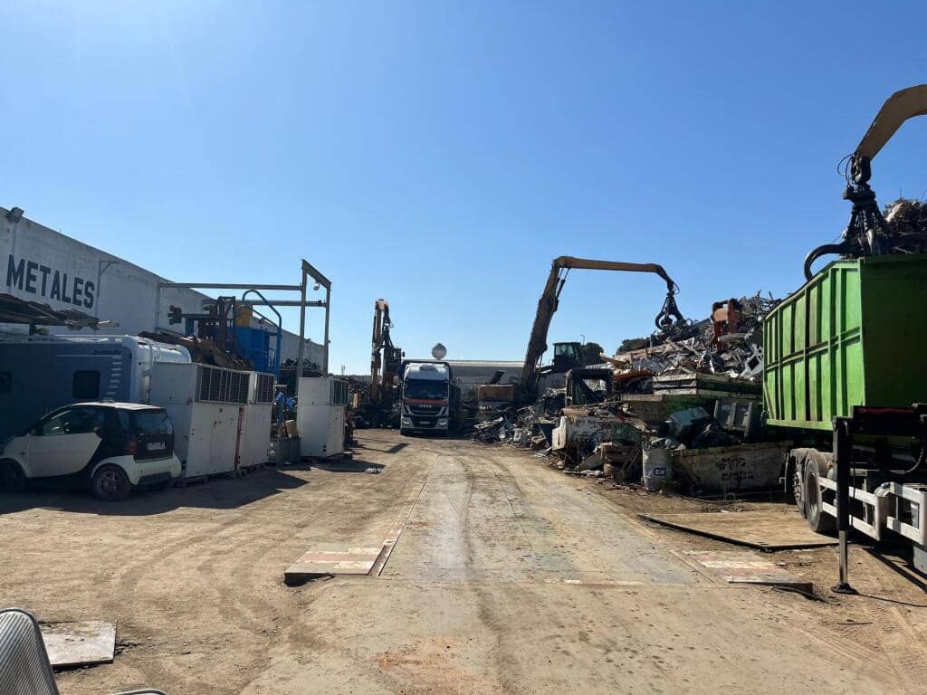 Commercieel te koop in Quart de Poblet - € 4.500.000 (Ref: 9174380)