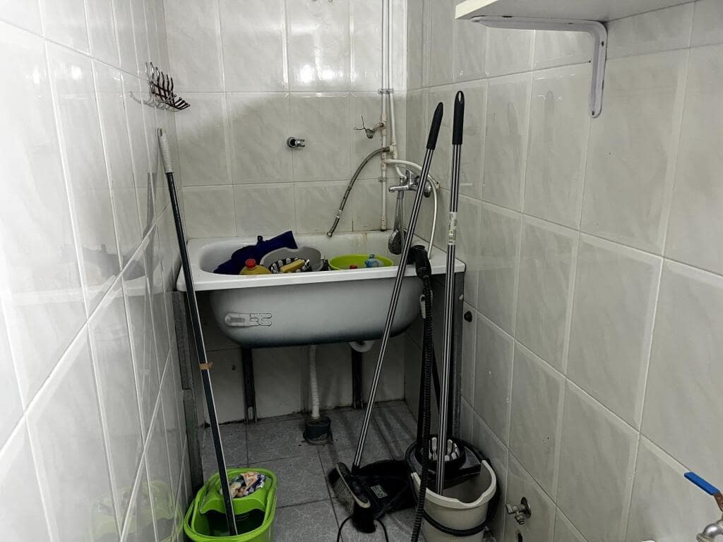 Kommersiell til salgs i Tavernes Blanques - € 240 000 (Ref: 9174384)