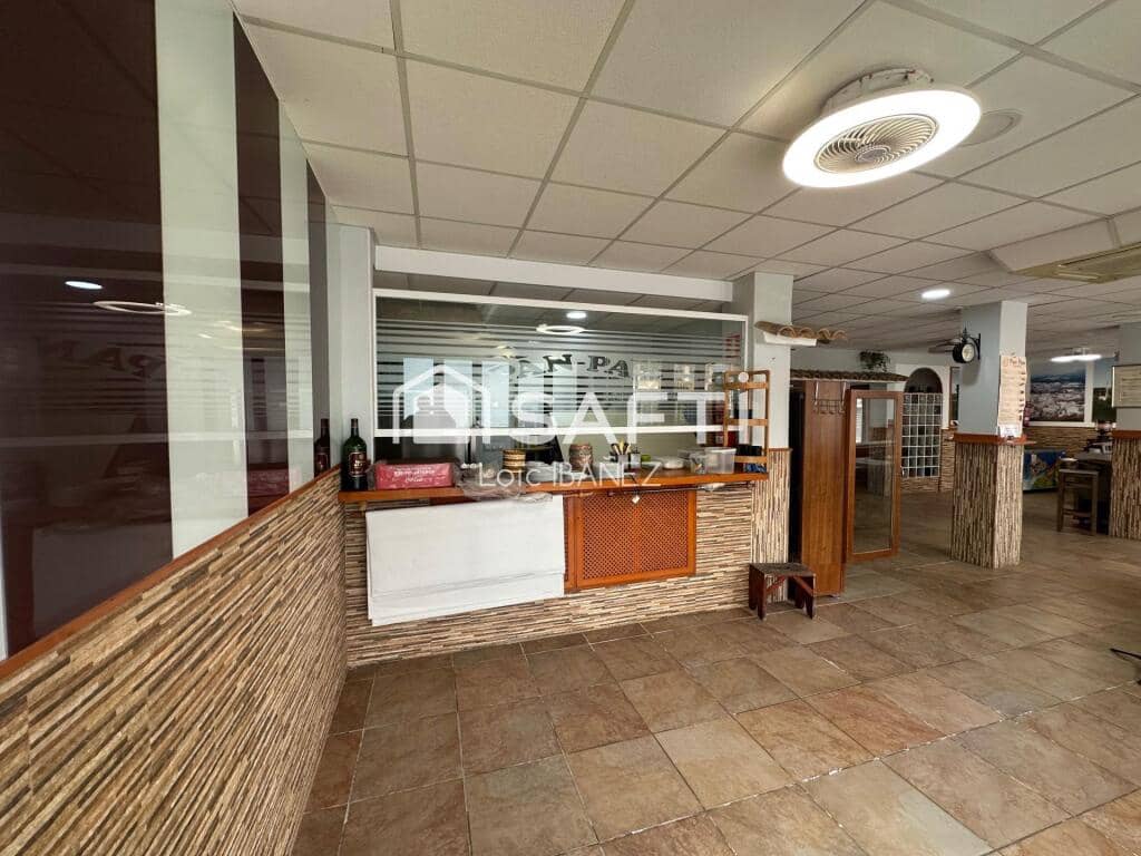 Commercial for sale in Oliva - € 380,000 (Ref: 9174415)