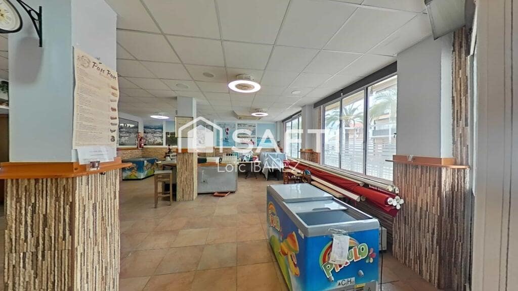 Commercial for sale in Oliva - € 380,000 (Ref: 9174415)