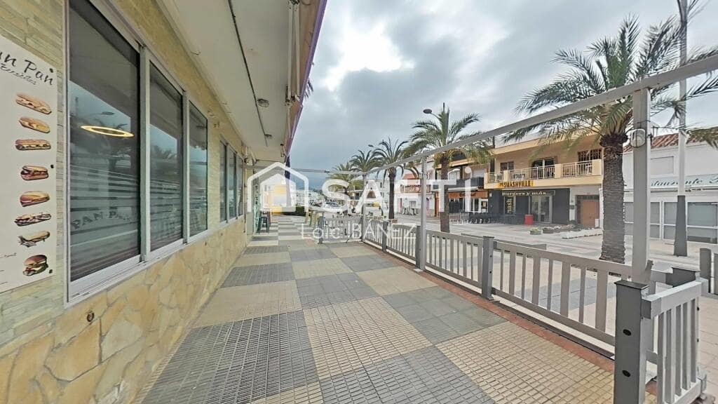 Commercial for sale in Oliva - € 380,000 (Ref: 9174415)