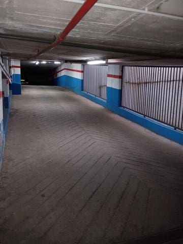 Garage till salu i Ctra. Sevilla - Los Montitos, Badajoz stad - 19 000 € (Ref: 9174420)