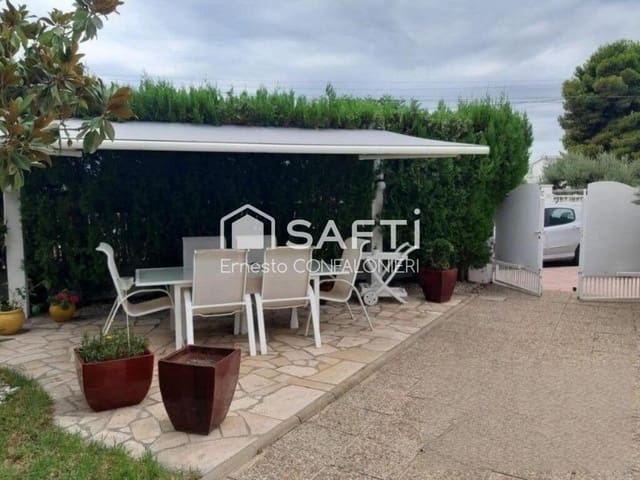 4 soverom Villa til salgs i Alcanar med svømmebasseng garasje - € 475 000 (Ref: 9174442)