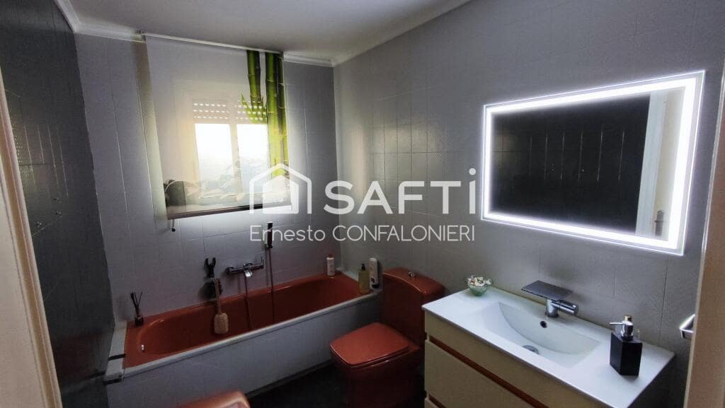 4 bedroom Villa for sale in Alcanar with pool garage - € 425,000 (Ref: 9174442)