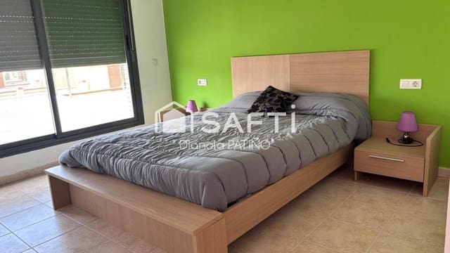 4 soveværelse Lejlighed til salg i Oropesa  med swimmingpool garage - € 339.000 (Ref: 9174443)