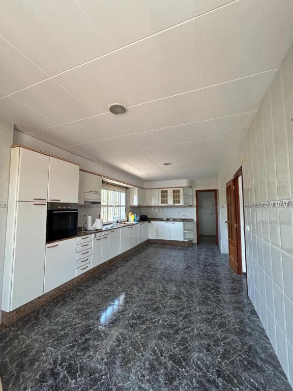 6 soveværelse Villa til salg i Alcanar med swimmingpool - € 415.500 (Ref: 9174448)